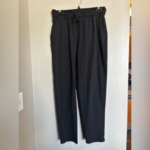 🍋Lululemon Keep Moving Pant 7/8 High-Rise
(Black)